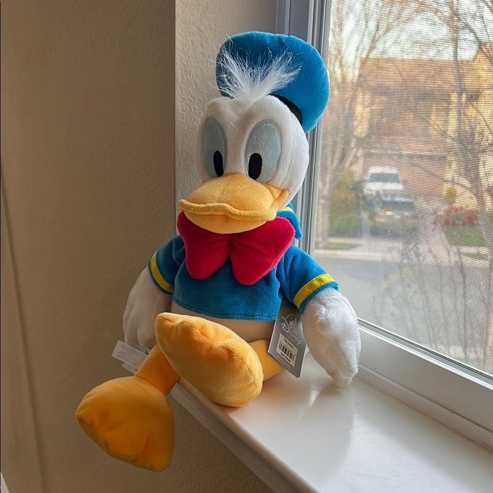 Donald Duck Plush Toy